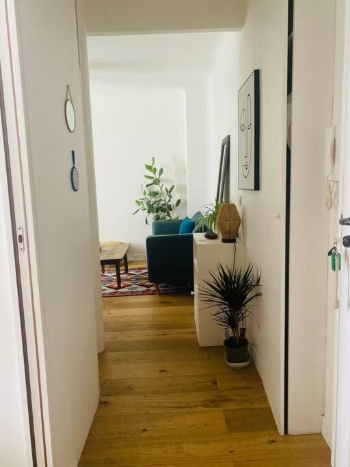 Paris - Appartement Cosy - Tour Eiffel A Pied ภายนอก รูปภาพ